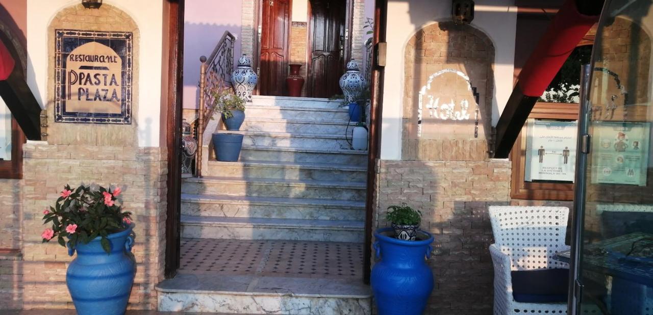 Hotel Pasta Plaza à Assilah Extérieur photo