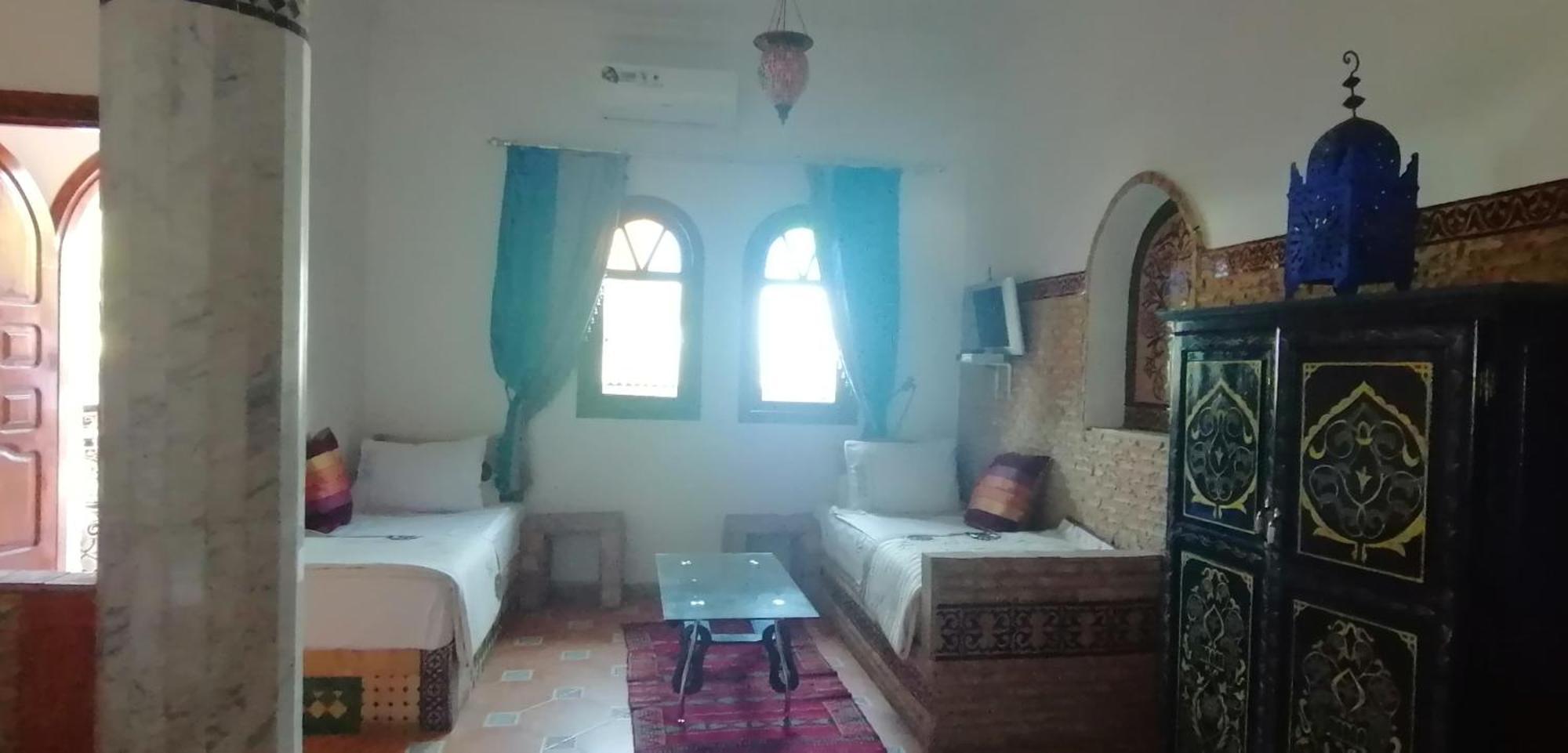 Hotel Pasta Plaza à Assilah Chambre photo