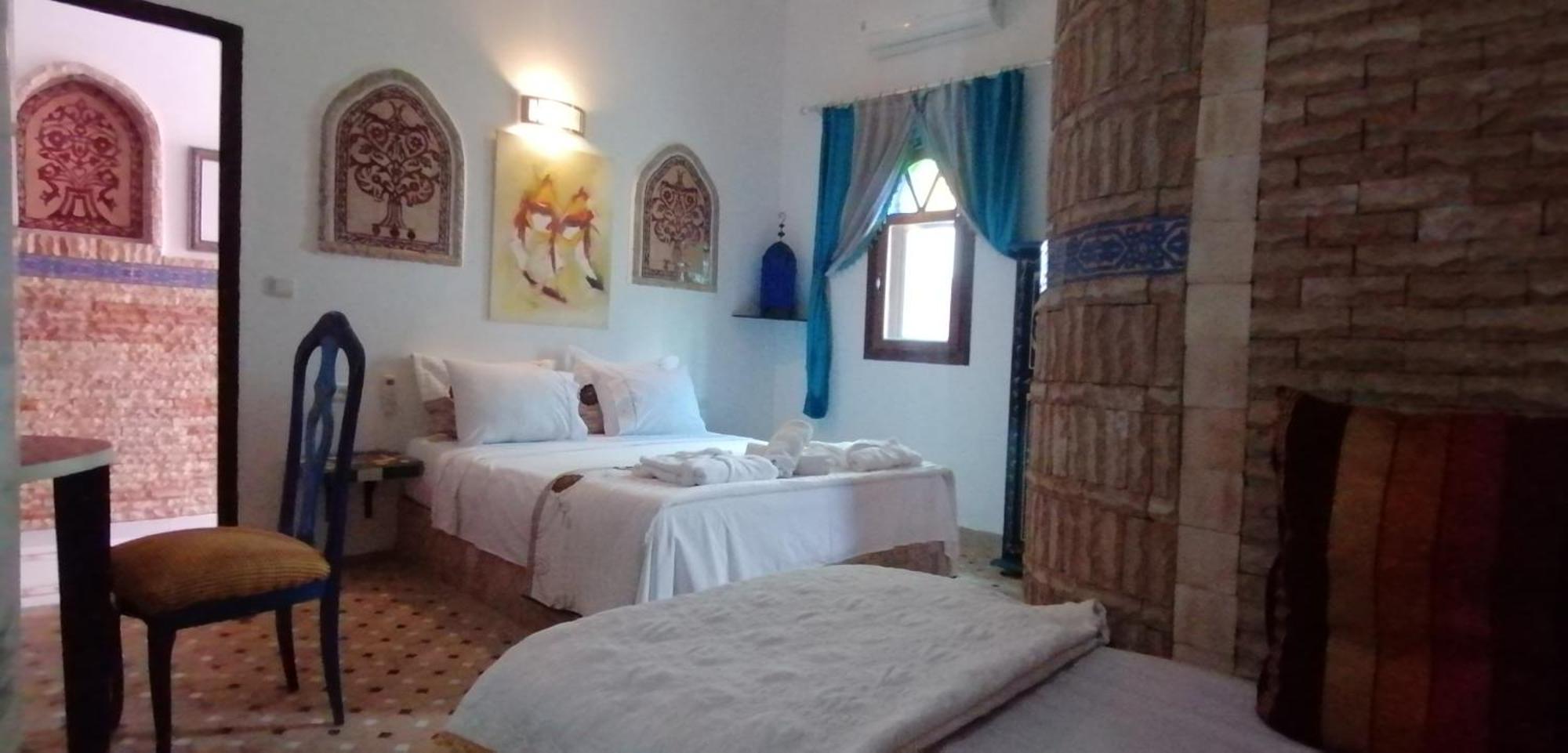 Hotel Pasta Plaza à Assilah Chambre photo