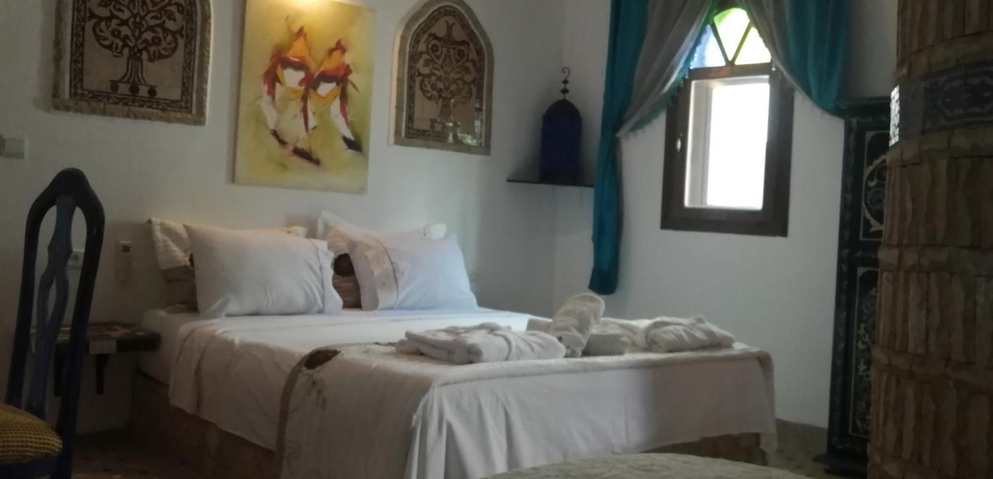 Hotel Pasta Plaza à Assilah Chambre photo