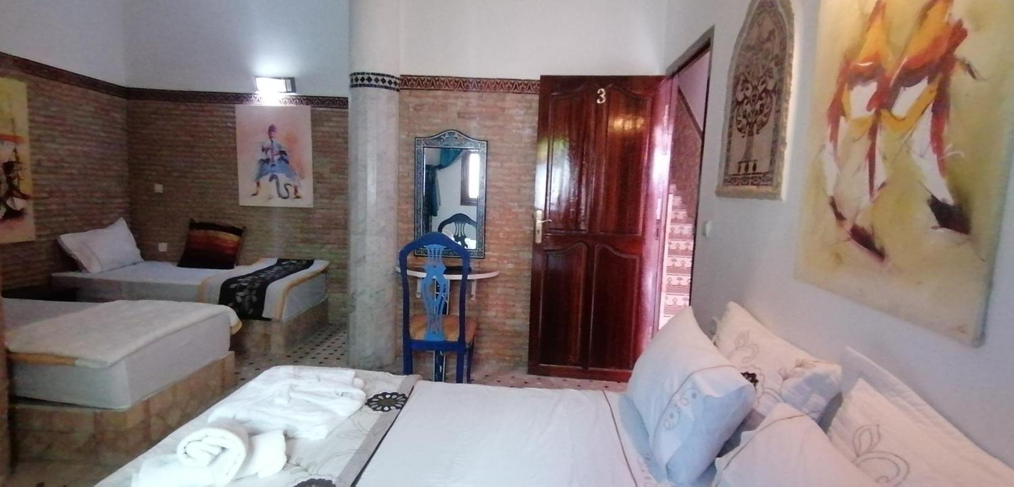 Hotel Pasta Plaza à Assilah Chambre photo