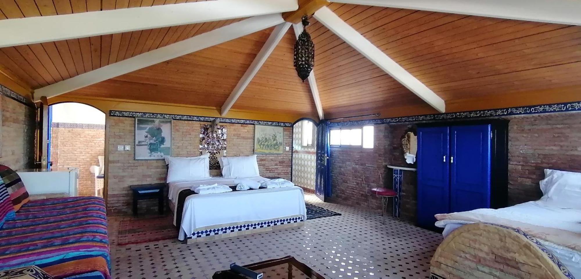 Hotel Pasta Plaza à Assilah Chambre photo