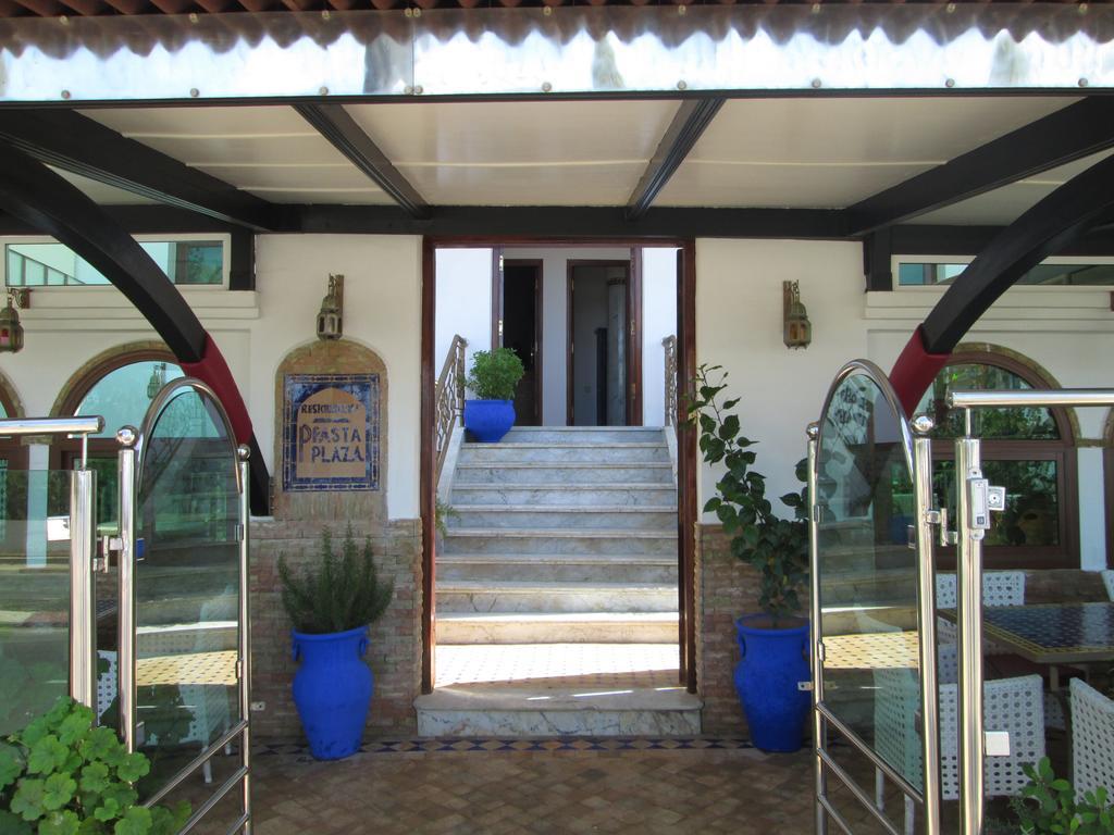 Hotel Pasta Plaza à Assilah Extérieur photo