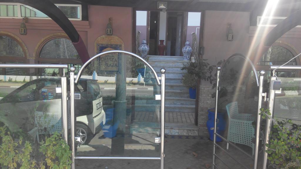 Hotel Pasta Plaza à Assilah Extérieur photo